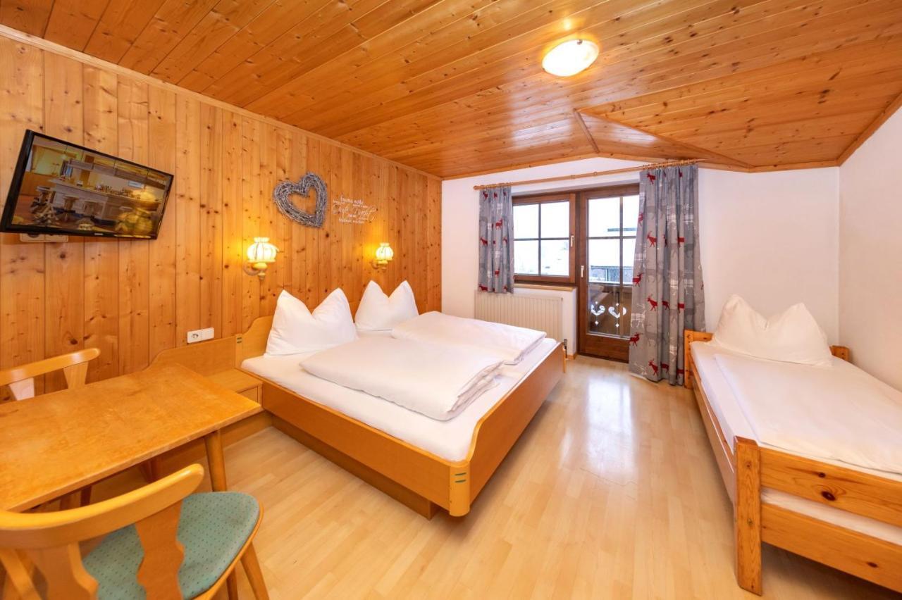 Pension Alpenrose ไมส์โฮเฟิน ภายนอก รูปภาพ