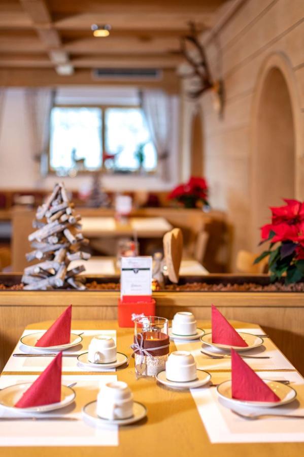 Pension Alpenrose ไมส์โฮเฟิน ภายนอก รูปภาพ